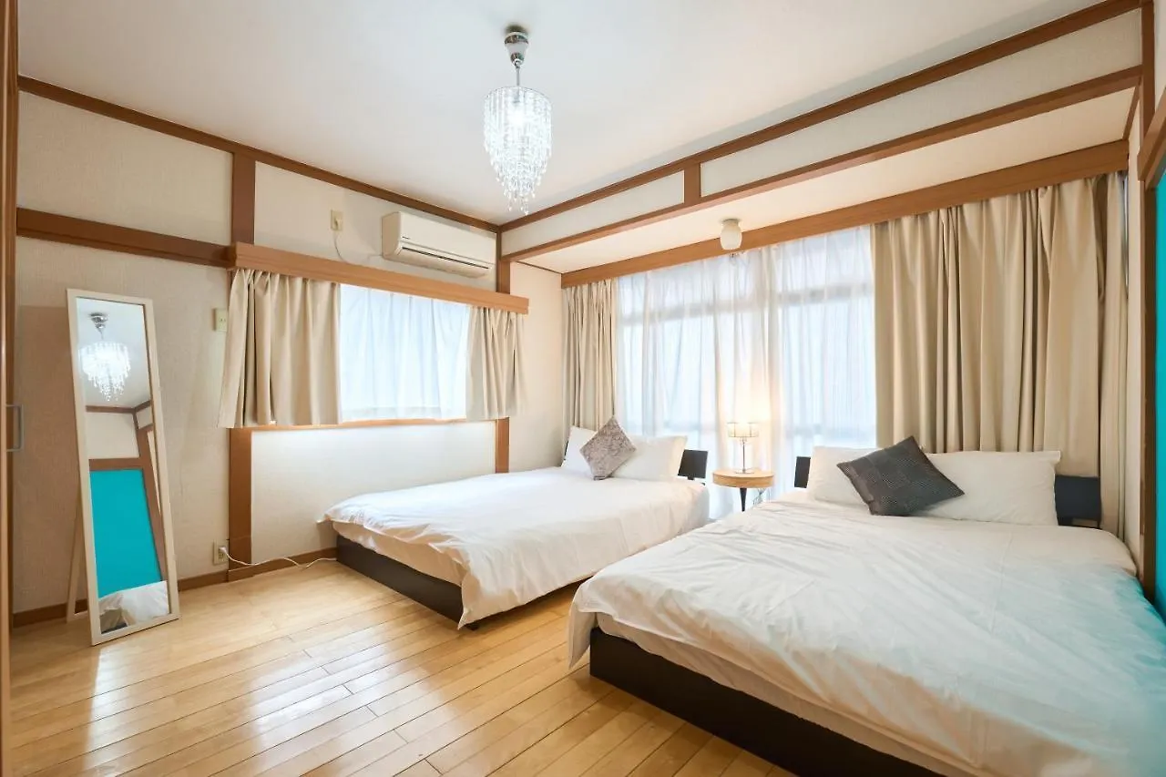 Shinjuku Luxury House/107㎡/16P Villa Tokyo