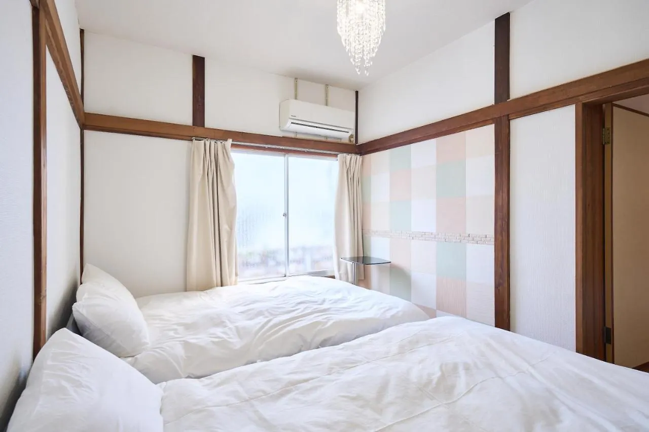 Shinjuku Luxury House/107㎡/16P Villa Tokyo
