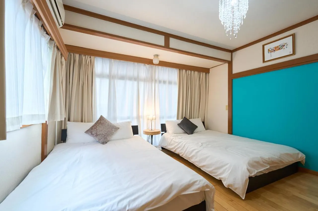 Shinjuku Luxury House/107㎡/16P Villa Tokyo