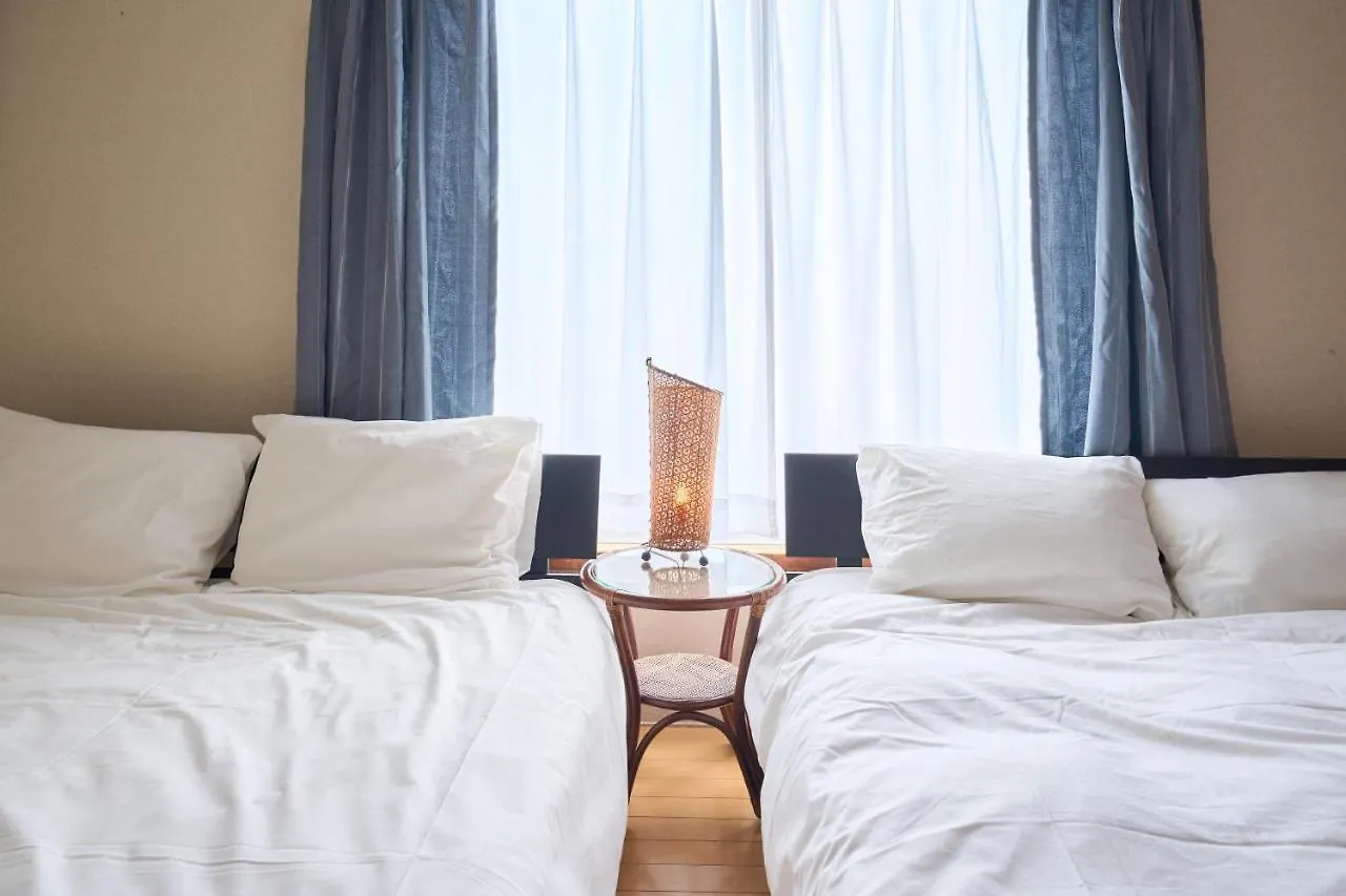 Shinjuku Luxury House/107㎡/16P Villa Tokyo